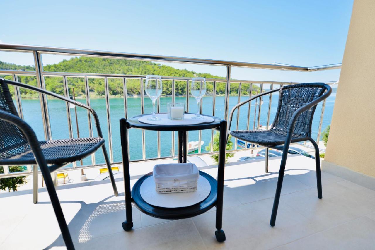 Apartment Niksa Novigrad  Exterior photo