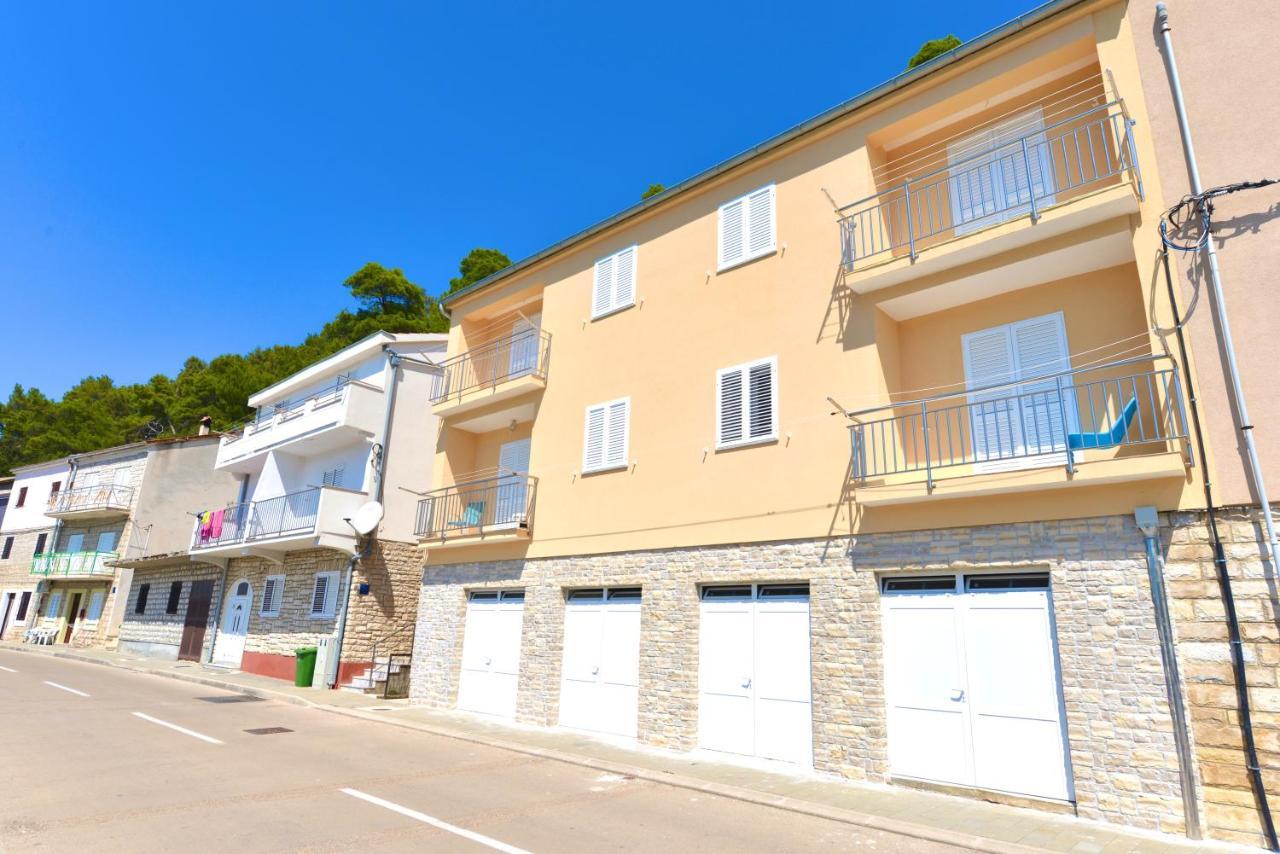 Apartment Niksa Novigrad  Exterior photo